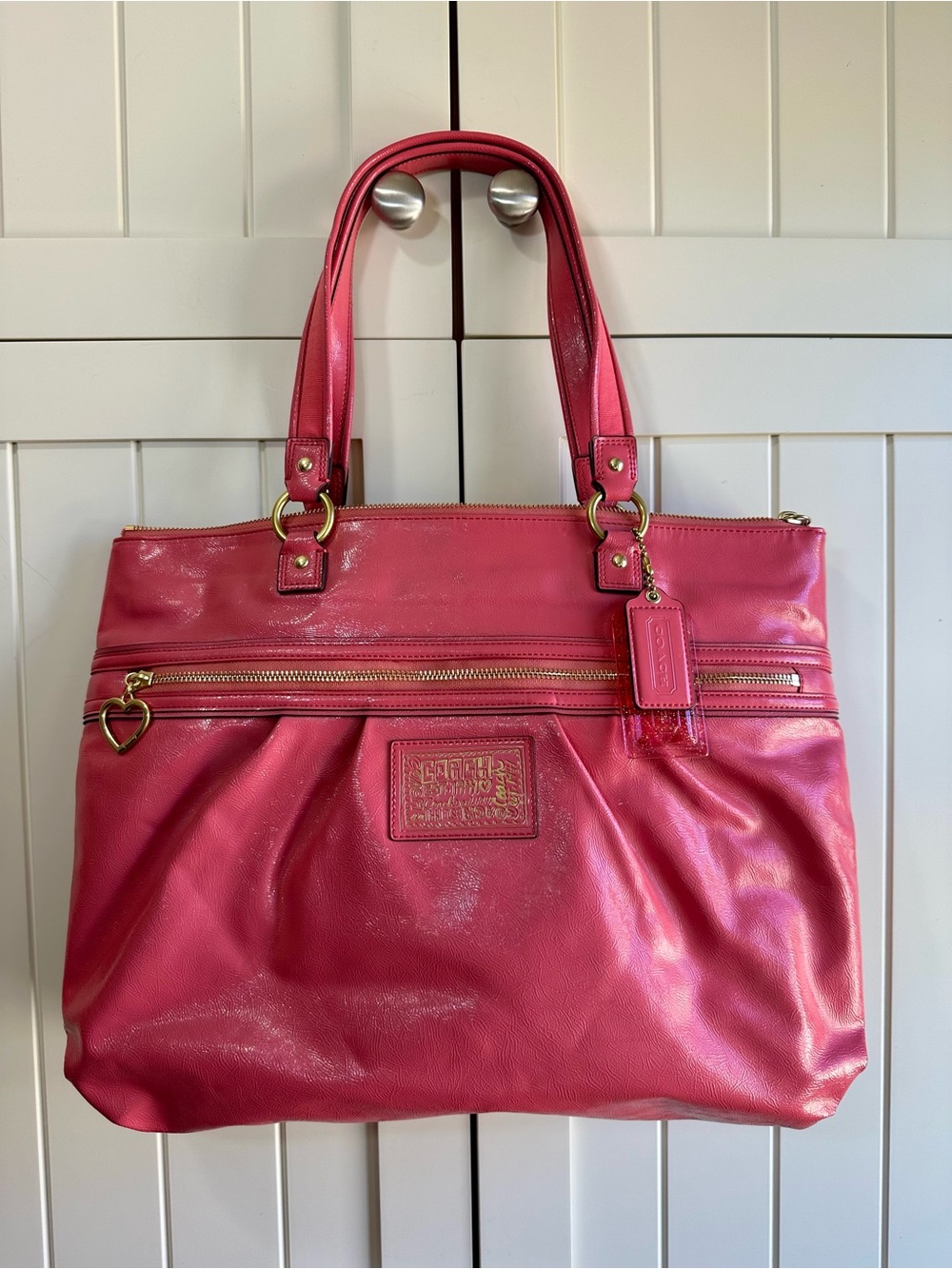 Coach Poppy Daisy Liquid Gloss Tote in Pink with Brass Trim K1282-F20004